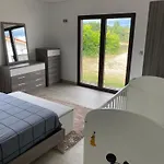 Valentina House Semesterbostad